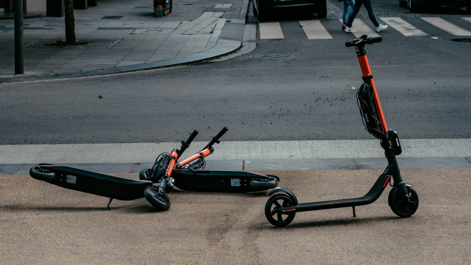 e-scooter left on the street